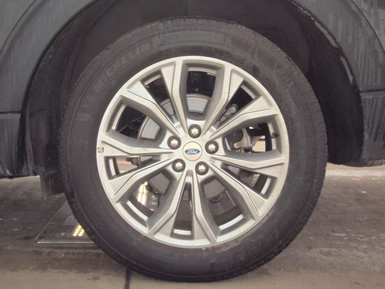 2022 Ford Explorer XLT AWD