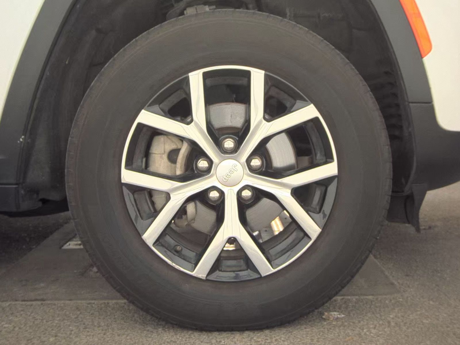 2024 Jeep Grand Cherokee Limited AWD