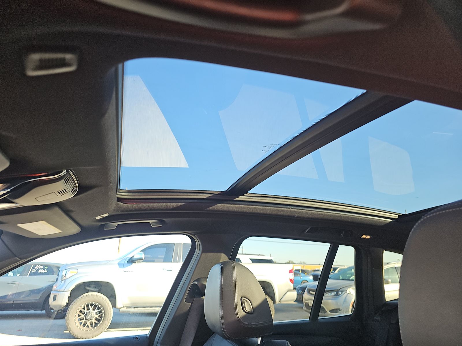 2024 BMW X3 sDrive30i RWD