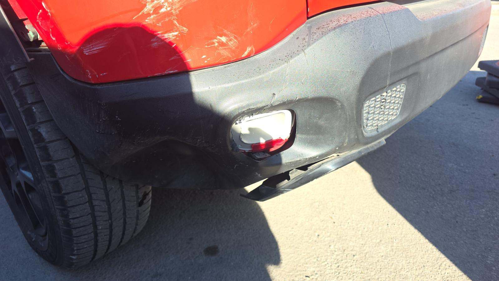 2020 Jeep Renegade Latitude Altitude Edition FWD