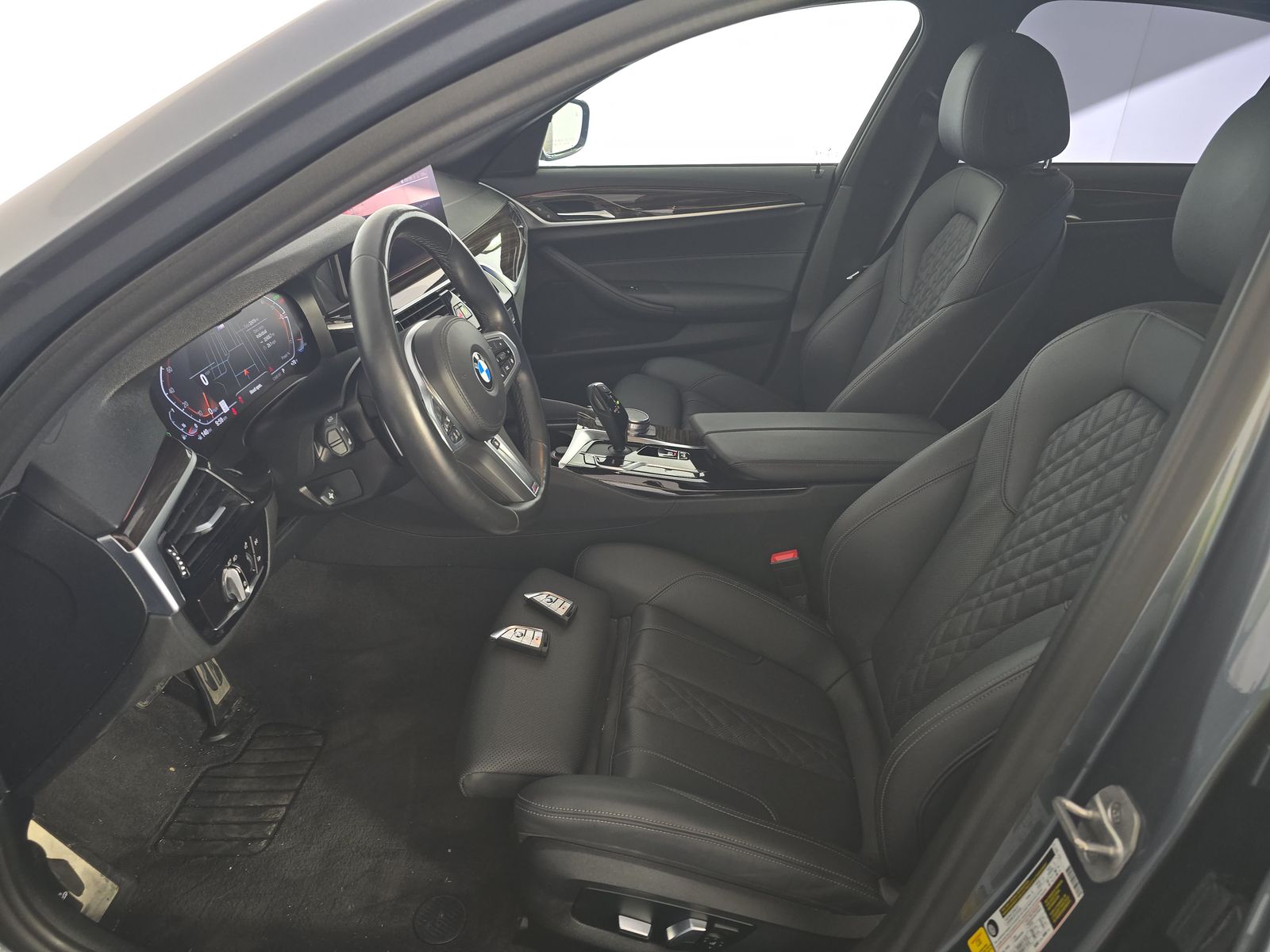 2022 BMW 5 Series 540i RWD