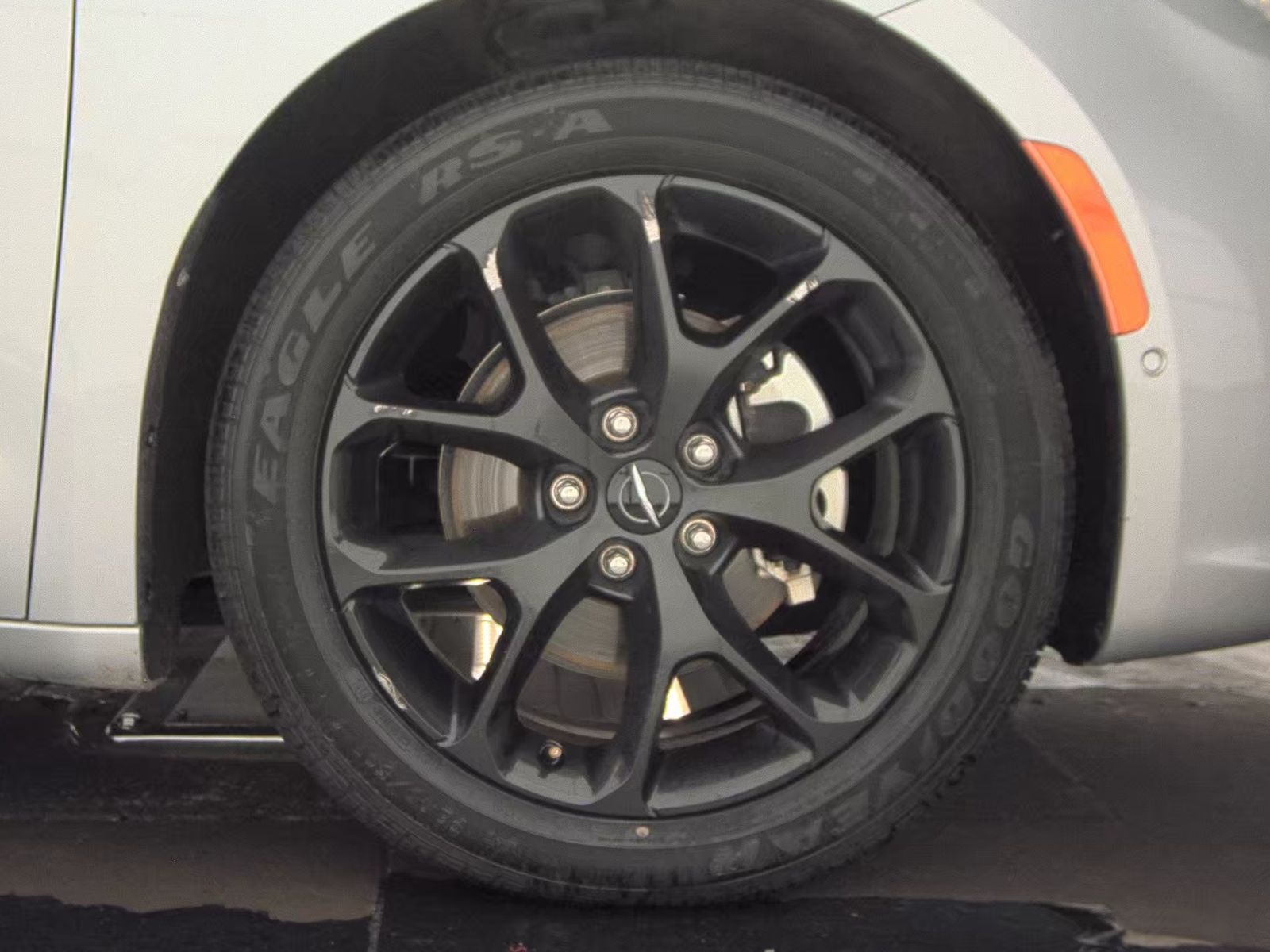 2023 Chrysler Pacifica Limited FWD