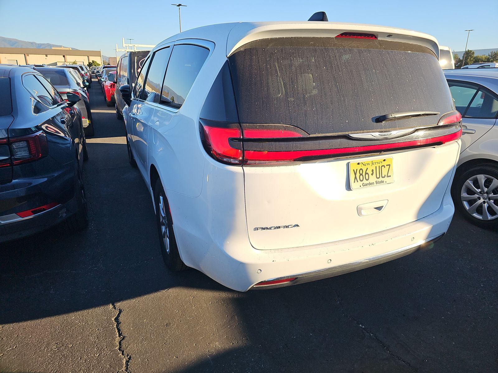 2024 Chrysler Pacifica Touring L FWD