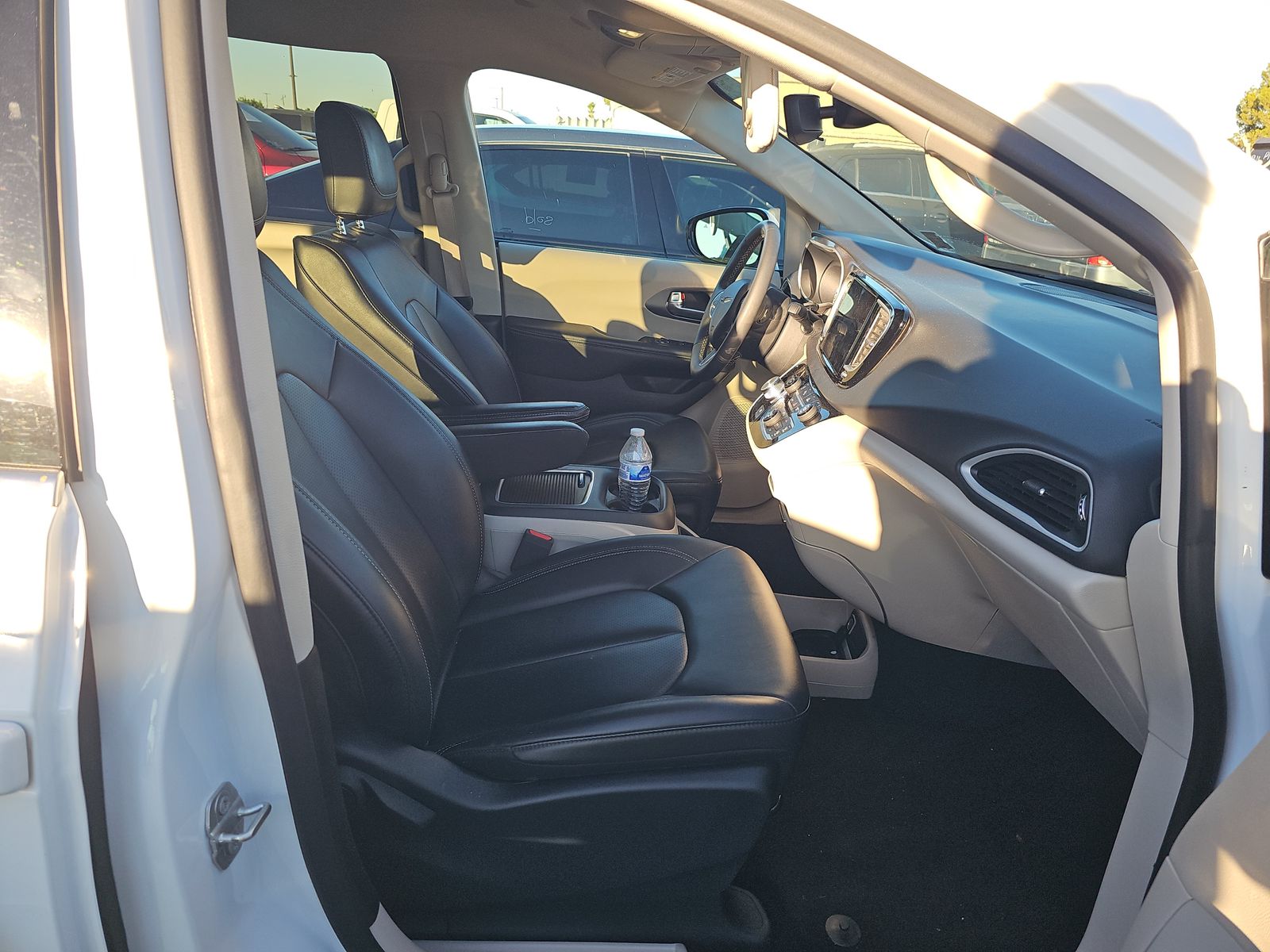 2024 Chrysler Pacifica Touring L FWD