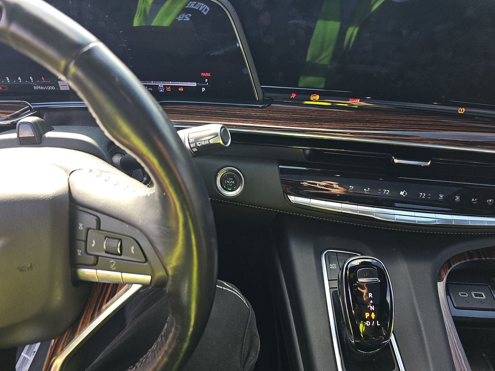 2024 Cadillac Escalade ESV Premium Luxury AWD