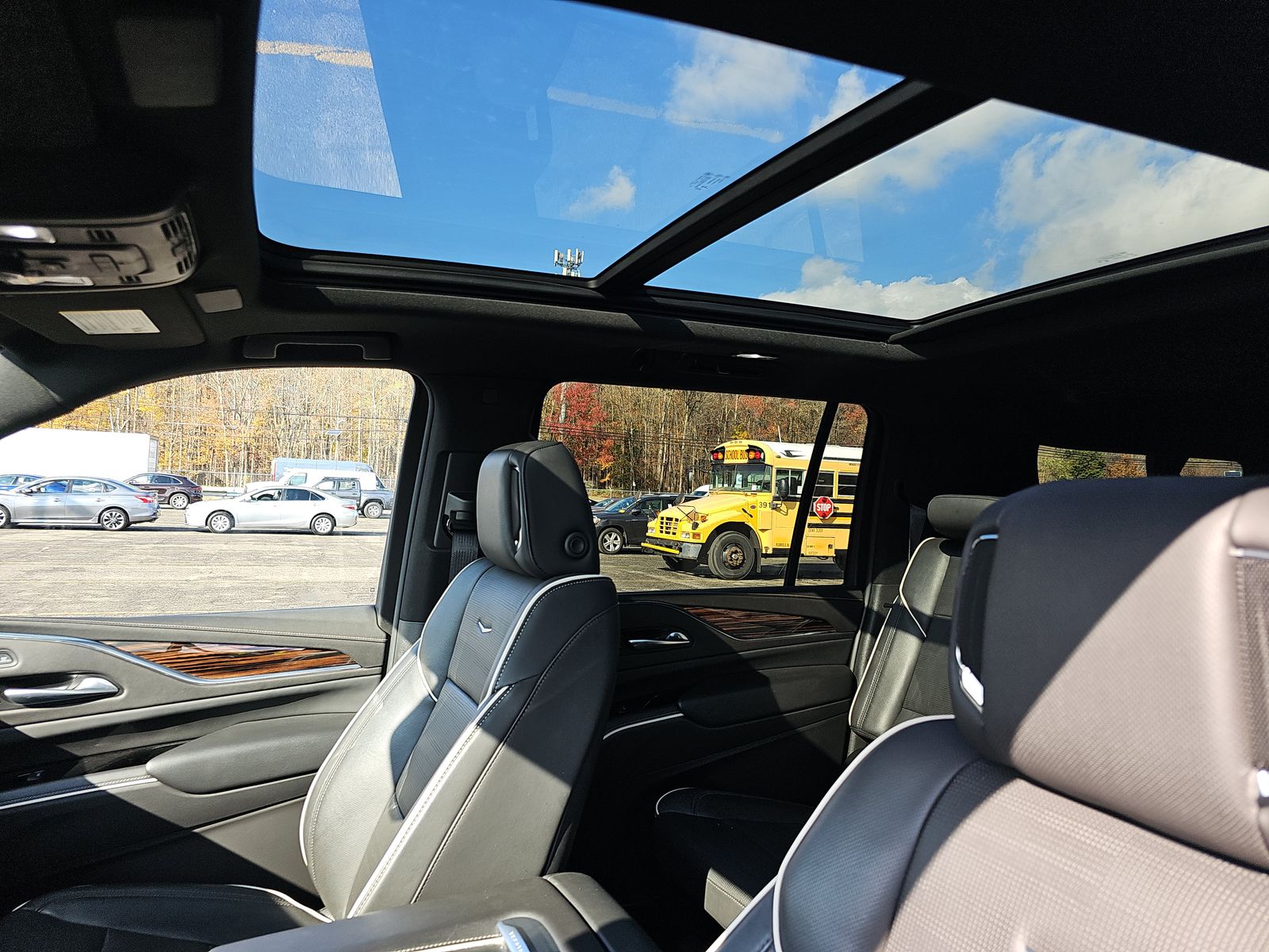 2024 Cadillac Escalade ESV Premium Luxury AWD