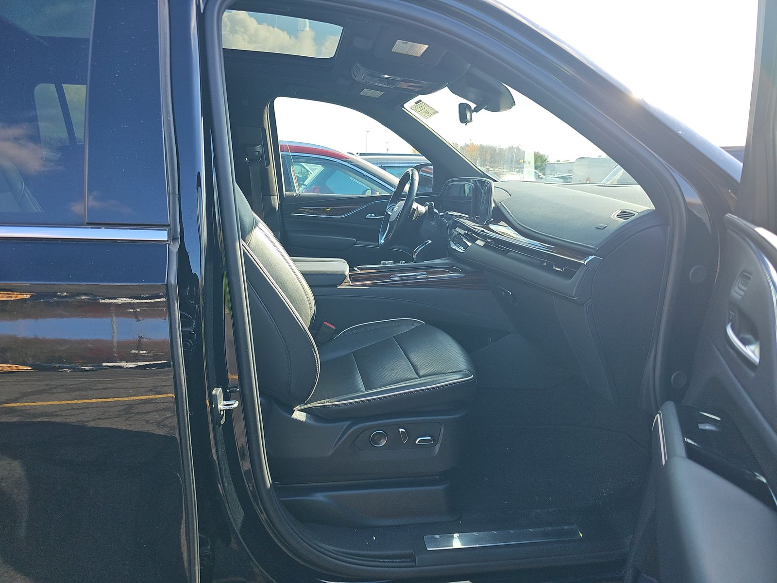 2024 Cadillac Escalade ESV Premium Luxury AWD