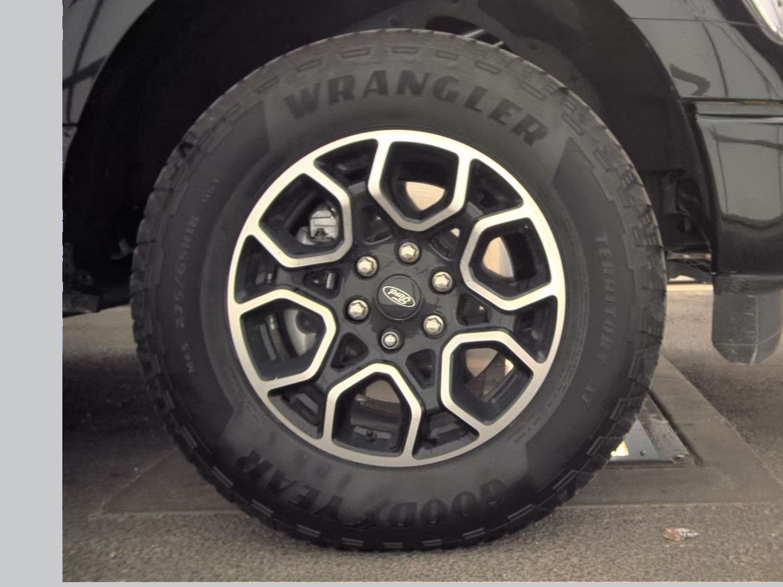 2023 Ford F-150 XLT AWD