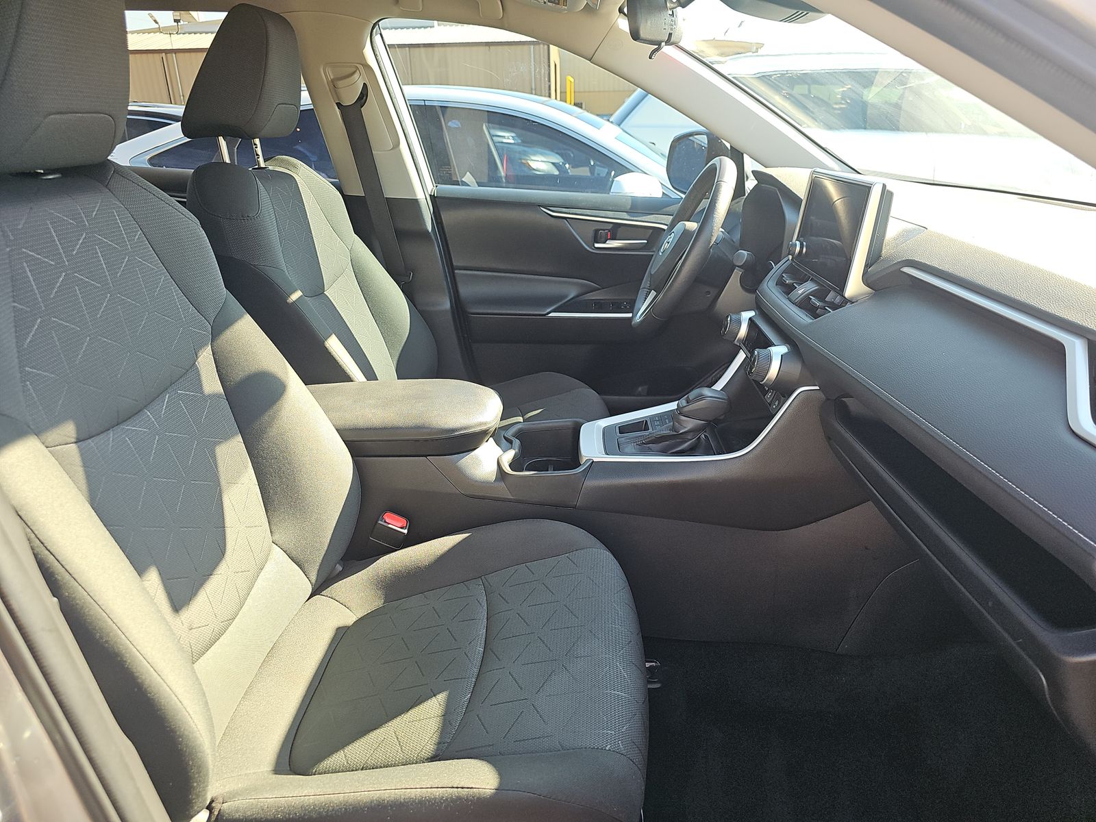 2023 Toyota RAV4 XLE AWD