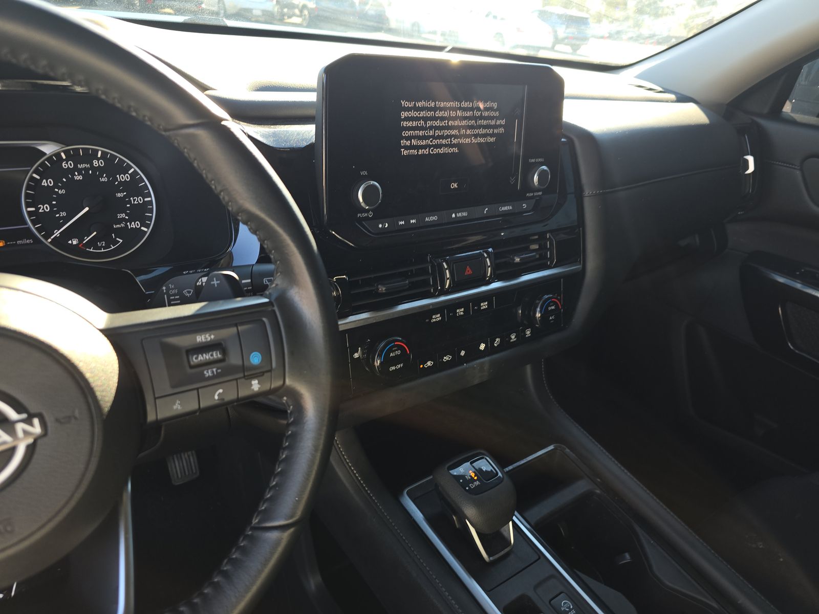 2024 Nissan Pathfinder SV FWD