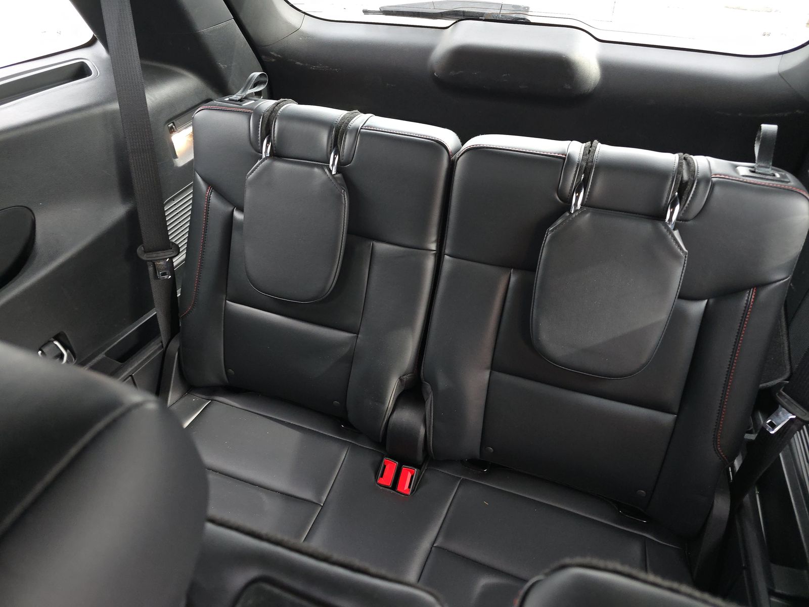 2025 Ford Explorer ST-Line AWD