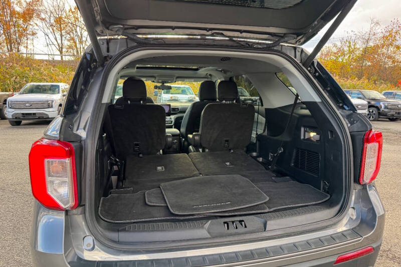 2022 Ford Explorer XLT AWD