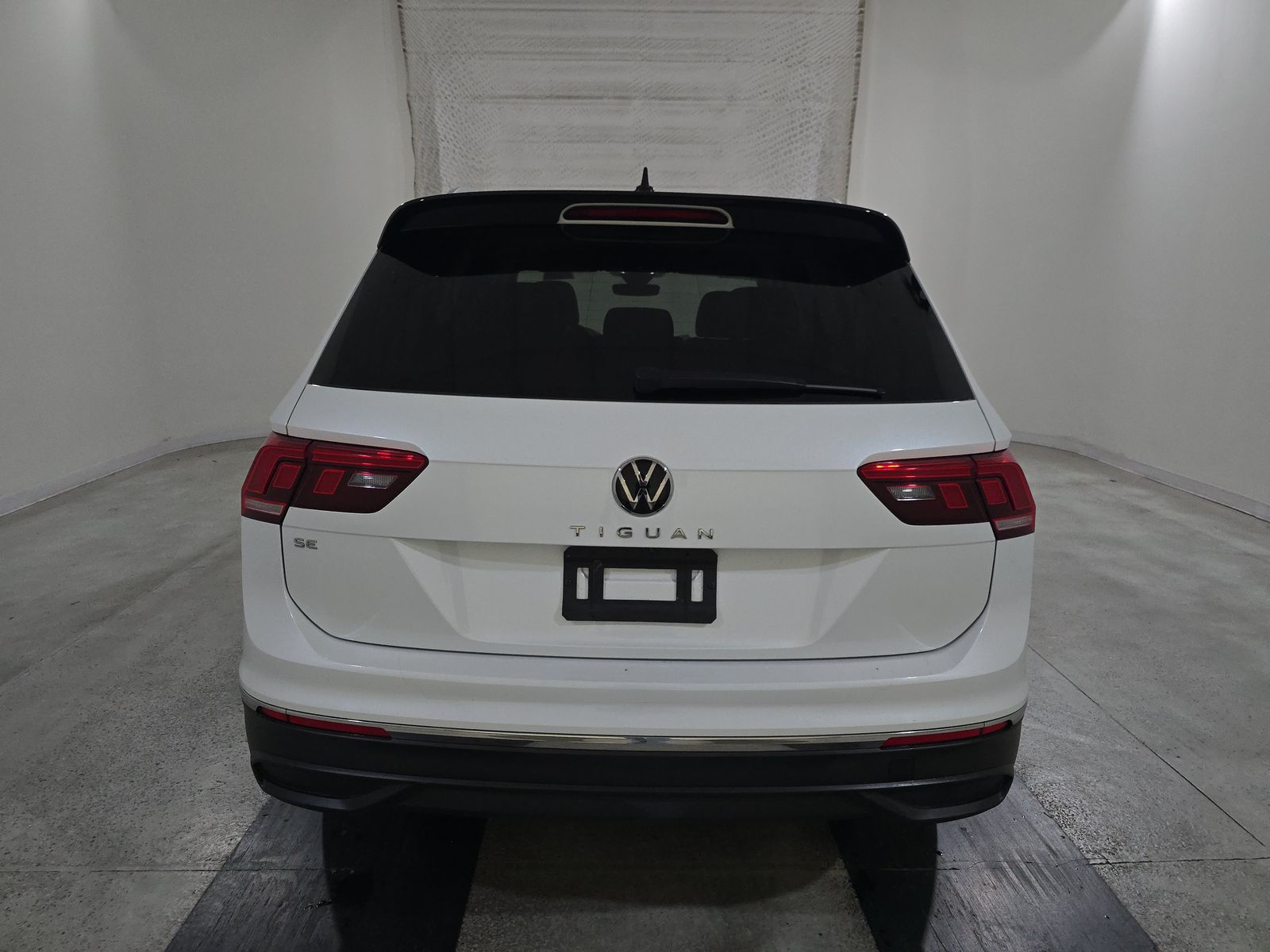 2023 Volkswagen Tiguan 2.0T SE FWD