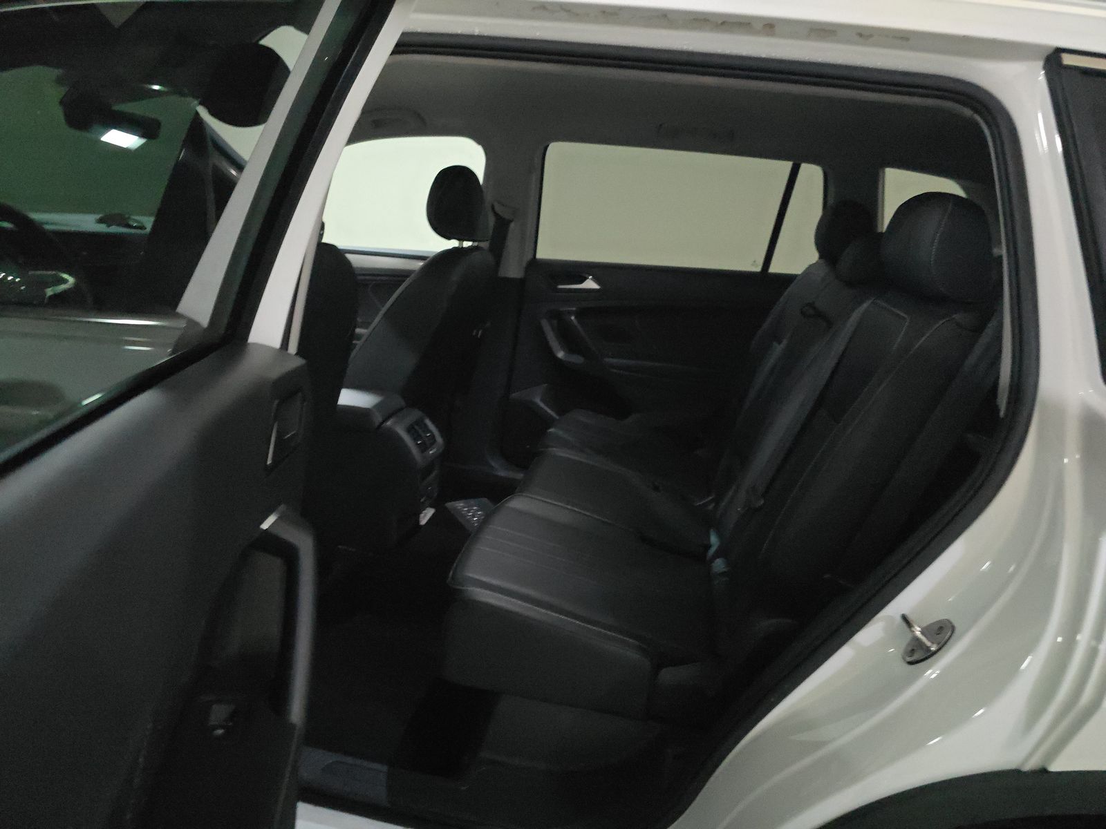 2023 Volkswagen Tiguan 2.0T SE FWD