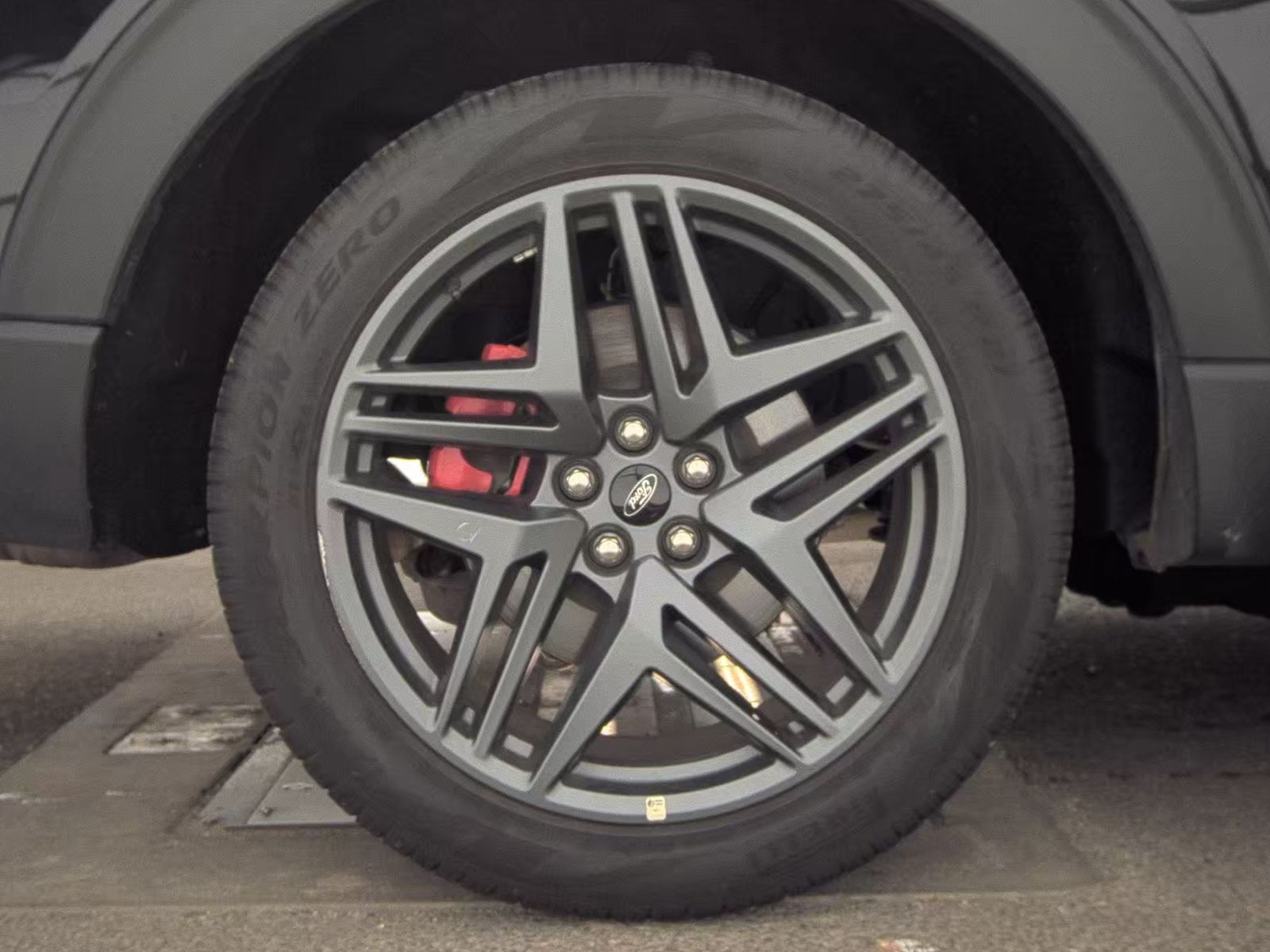 2025 Ford Explorer ST-Line AWD