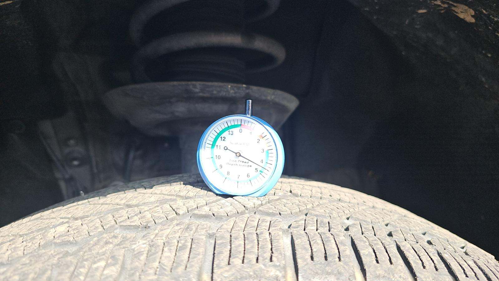 2021 Toyota RAV4 Hybrid LE AWD