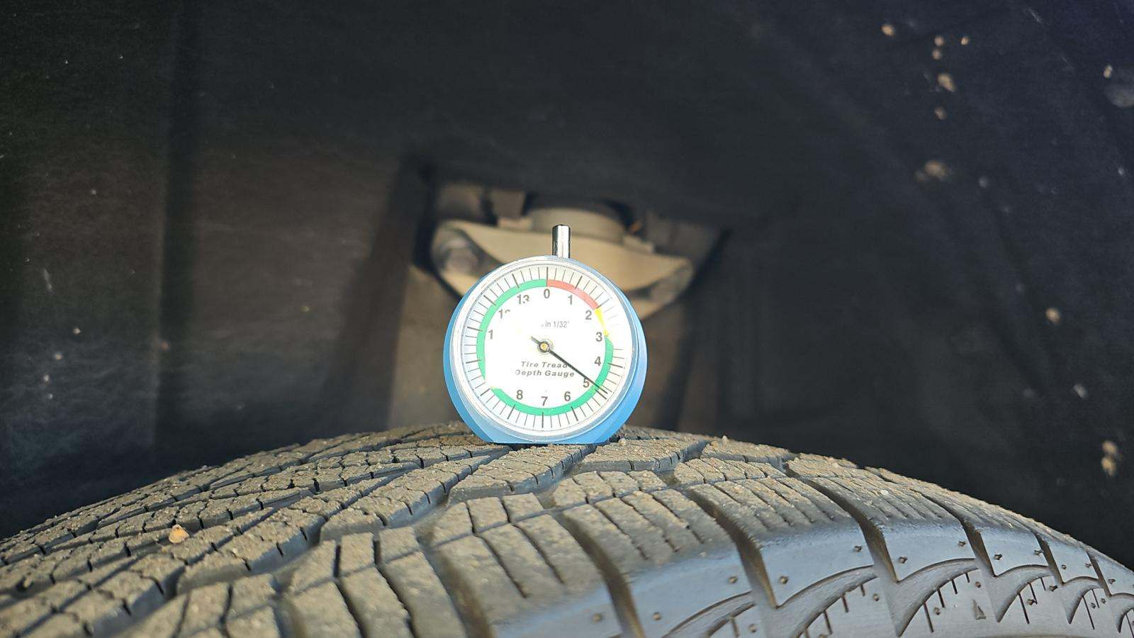 2021 Toyota RAV4 Hybrid LE AWD