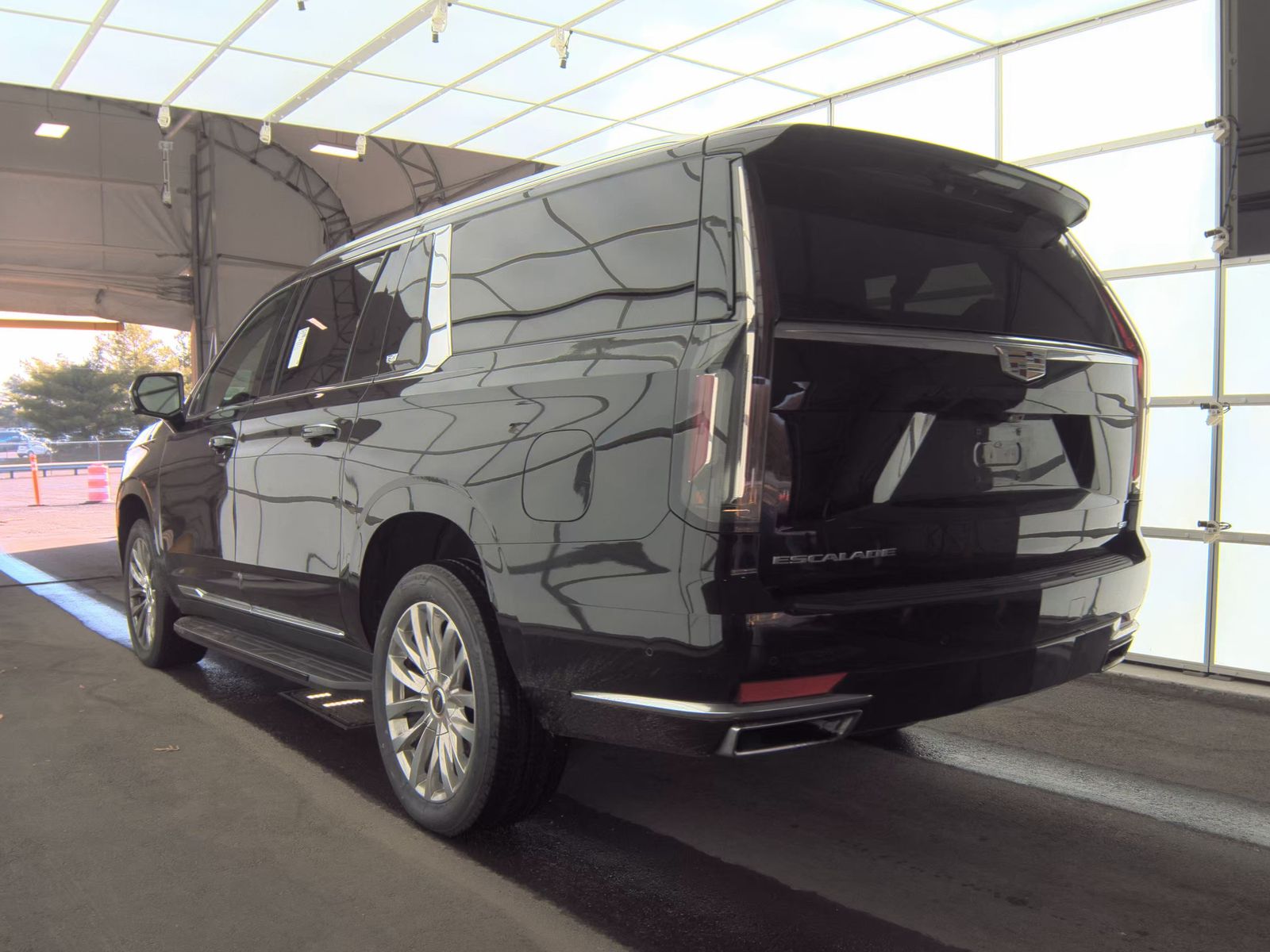 2024 Cadillac Escalade ESV Premium Luxury AWD