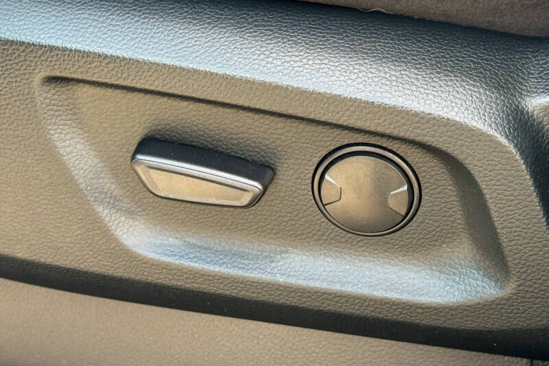 2022 Ford Ranger Lariat AWD