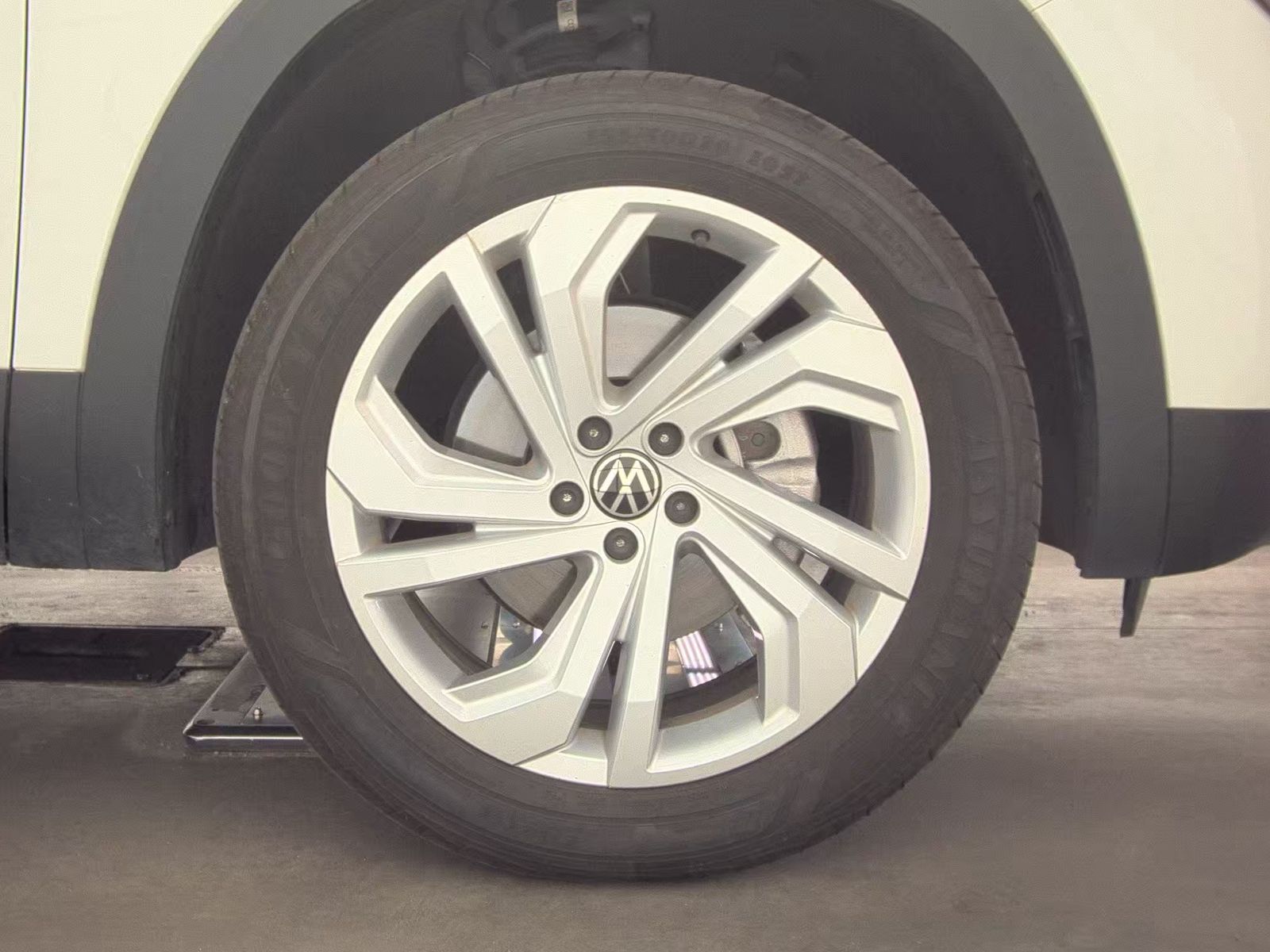 2023 Volkswagen Atlas 3.6L SE FWD