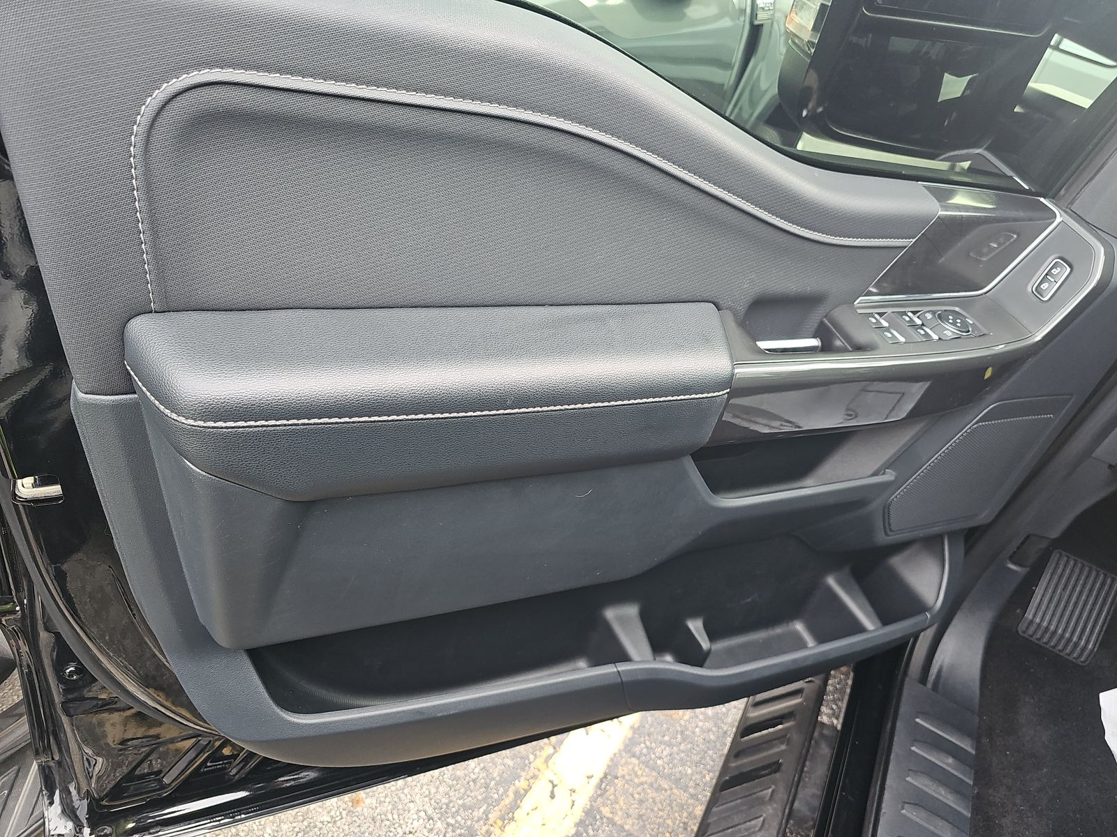 2022 Ford F-150 Hybrid XLT AWD