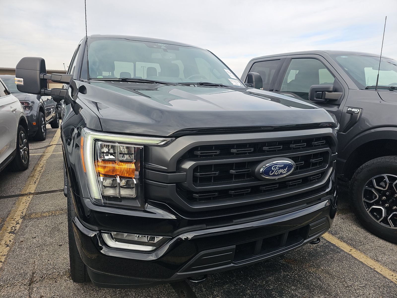 2022 Ford F-150 Hybrid XLT AWD