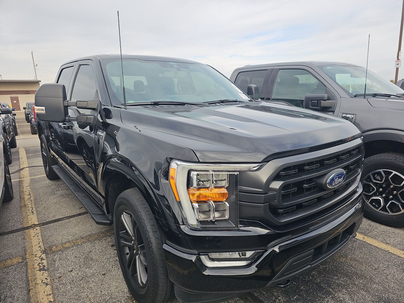 2022 Ford F-150 Hybrid XLT AWD
