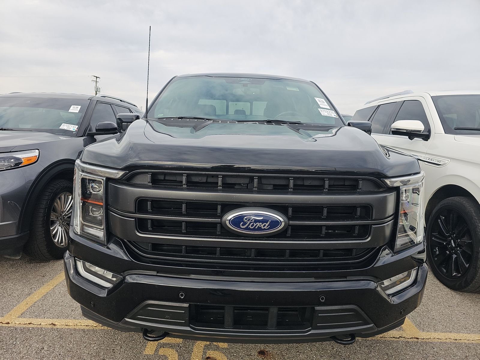2022 Ford F-150 Hybrid Lariat AWD