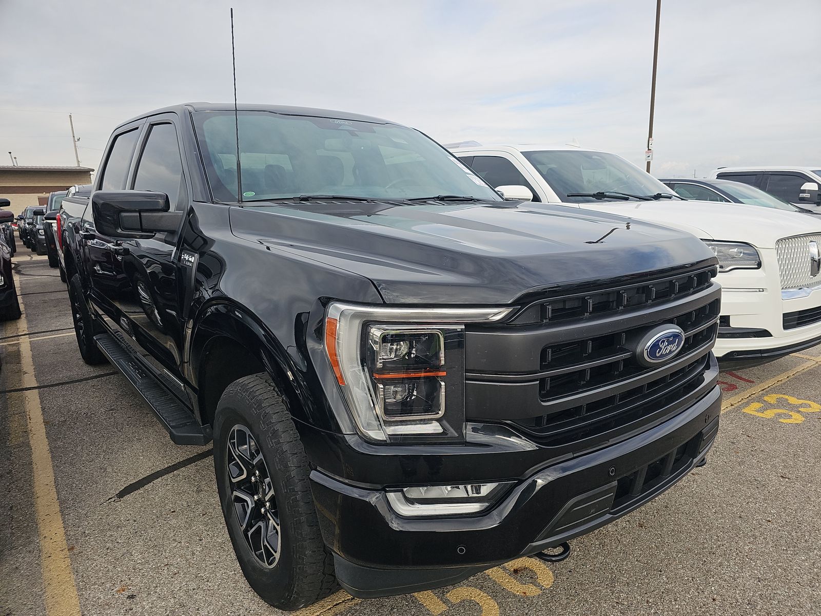 2022 Ford F-150 Hybrid Lariat AWD