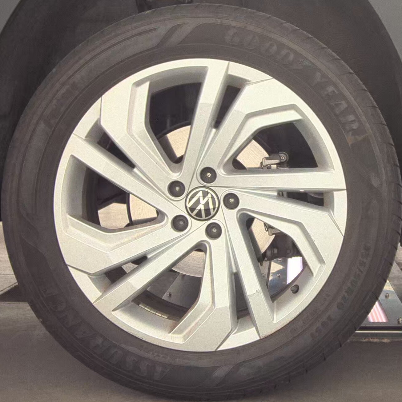 2023 Volkswagen Atlas 3.6L SE FWD