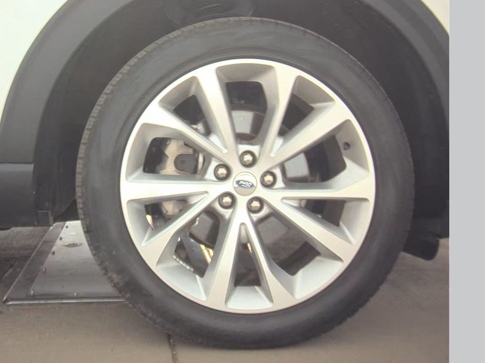 2022 Ford Explorer Platinum AWD