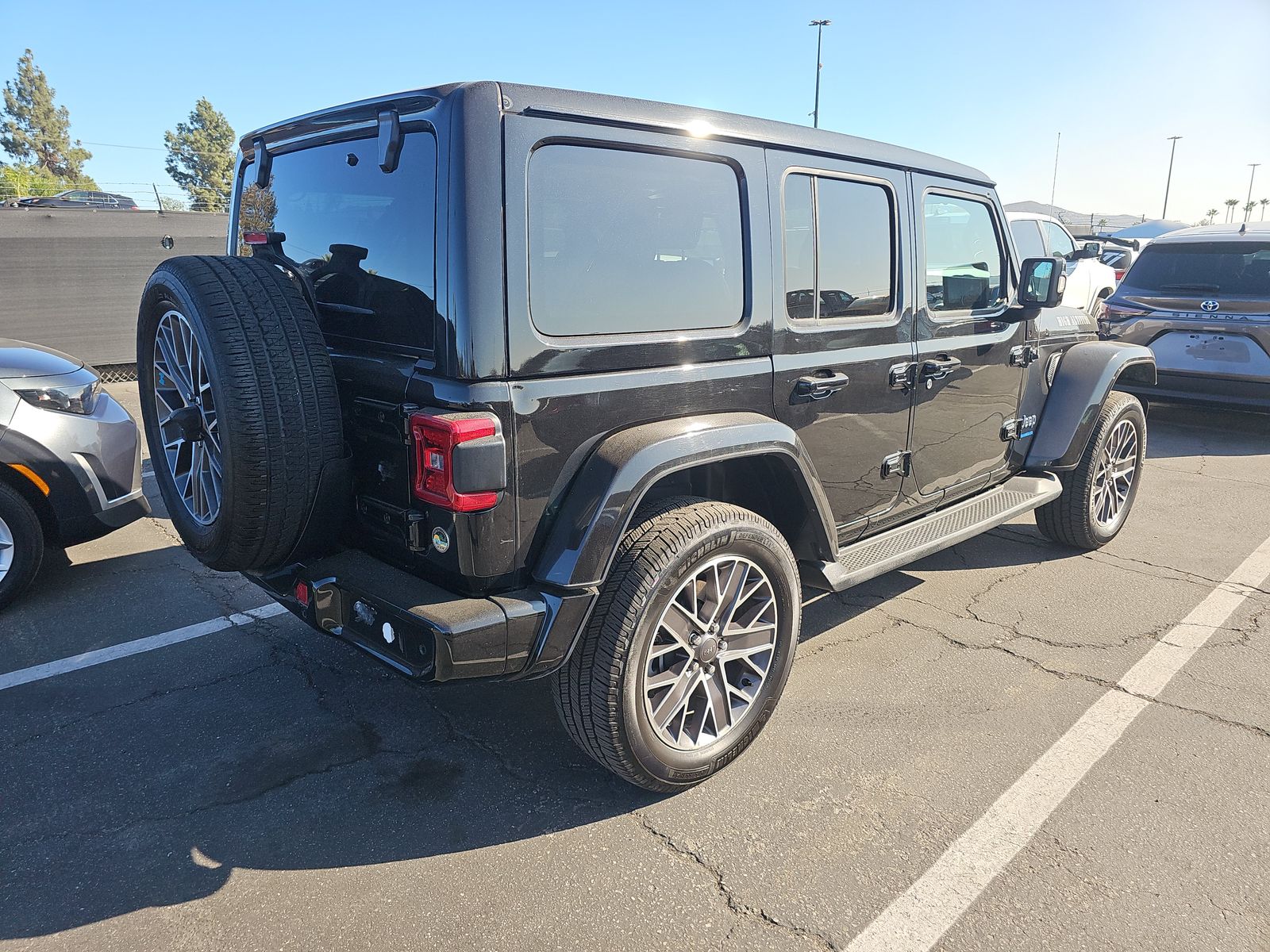 2023 Jeep Wrangler 4xe Sahara High Altitude AWD