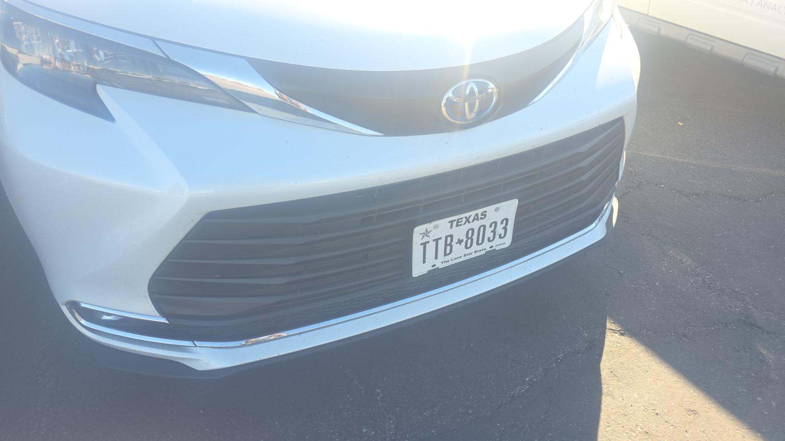 2024 Toyota Sienna XLE FWD