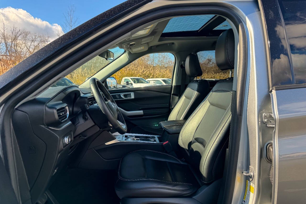 2022 Ford Explorer XLT AWD