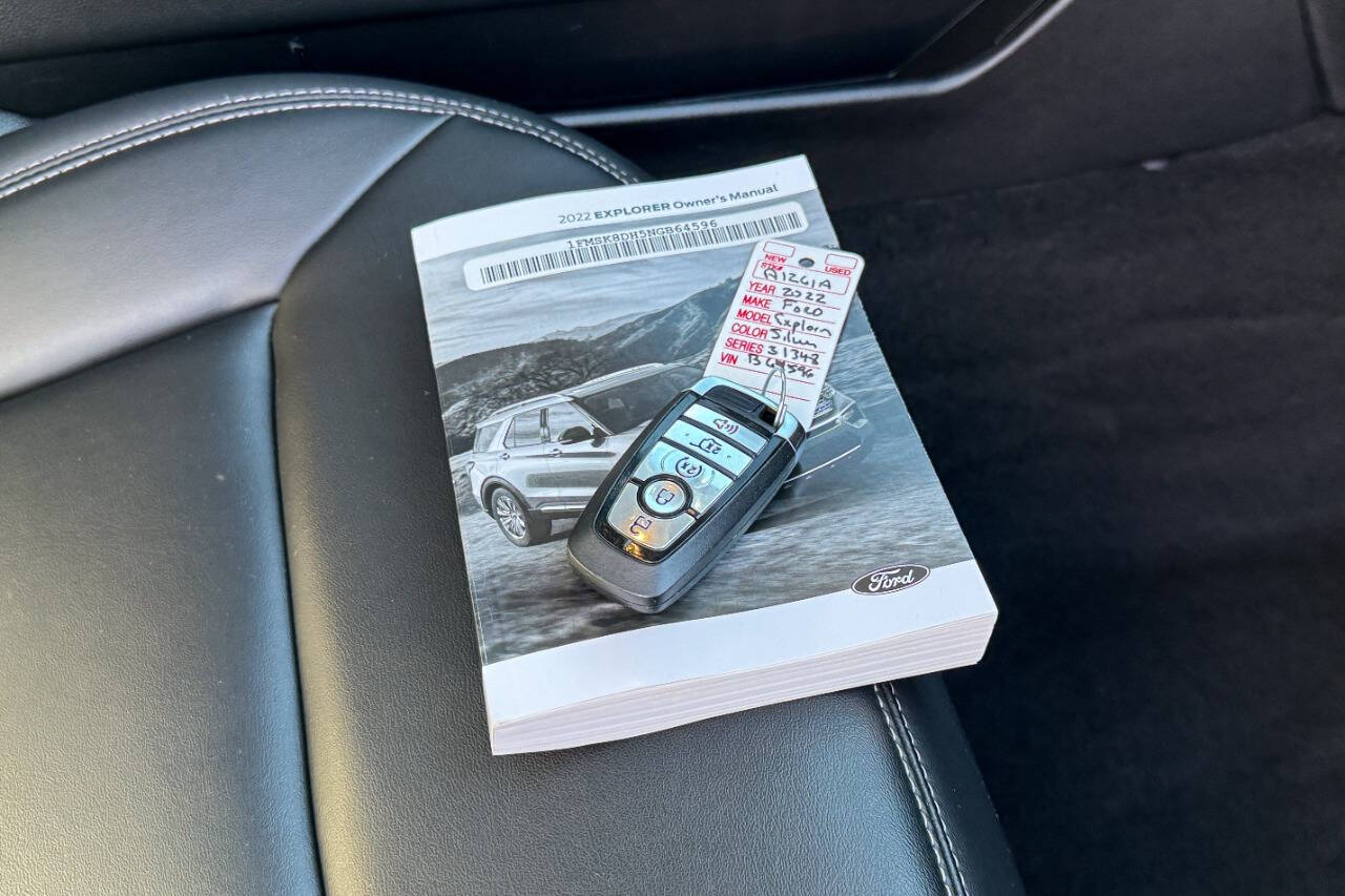 2022 Ford Explorer XLT AWD