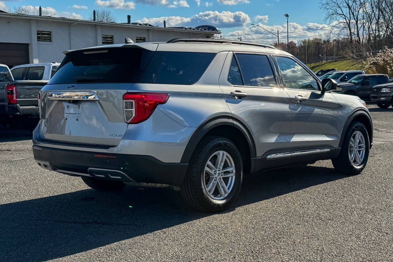 2022 Ford Explorer XLT AWD