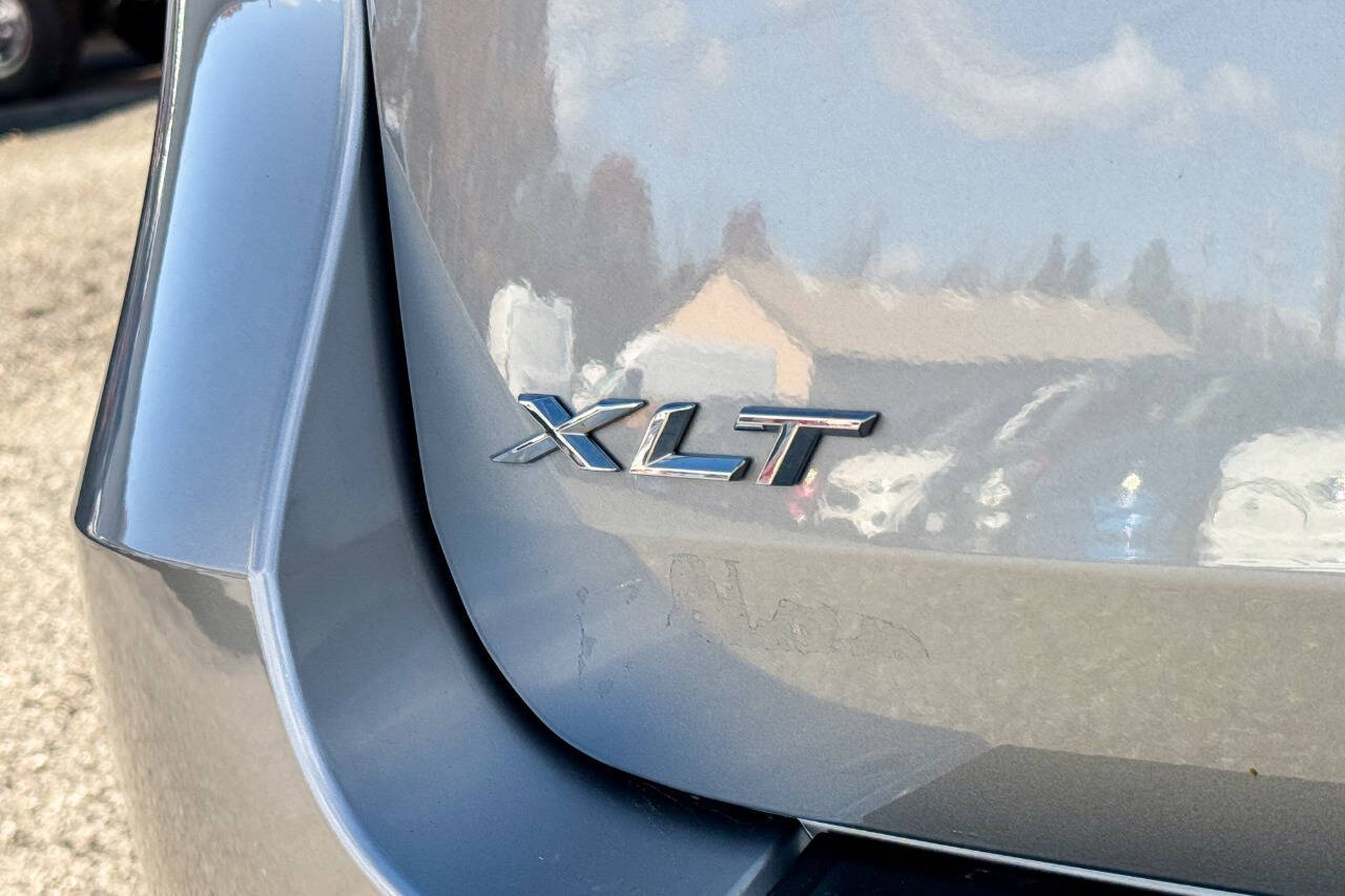 2022 Ford Explorer XLT AWD