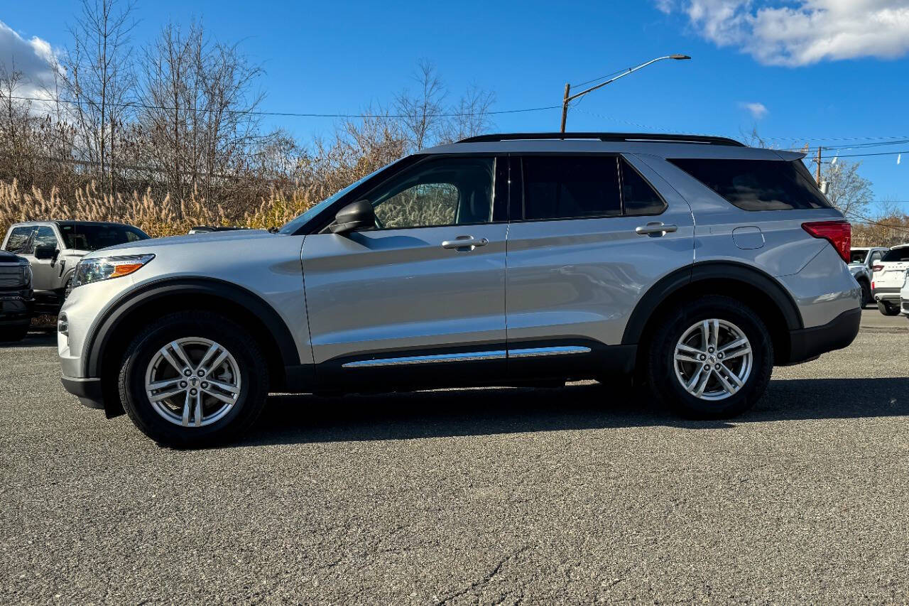 2022 Ford Explorer XLT AWD