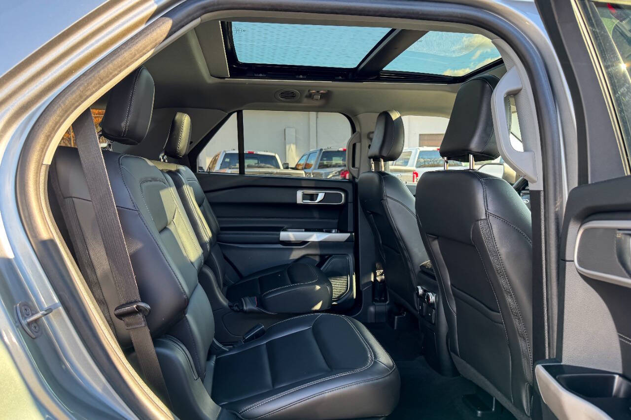 2022 Ford Explorer XLT AWD