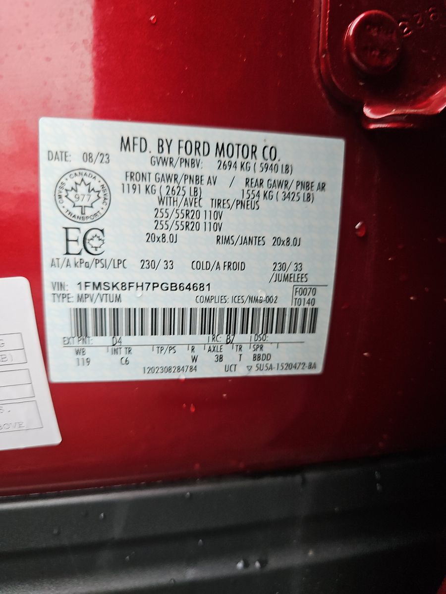 2023 Ford Explorer Limited AWD