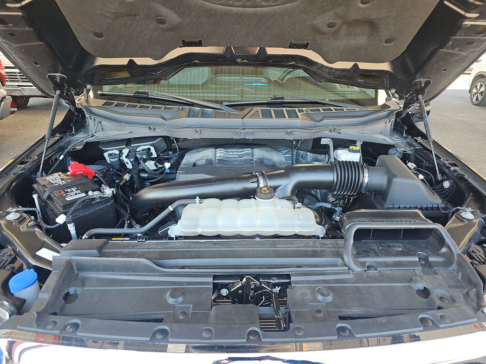 2023 Ford F-150 XLT RWD