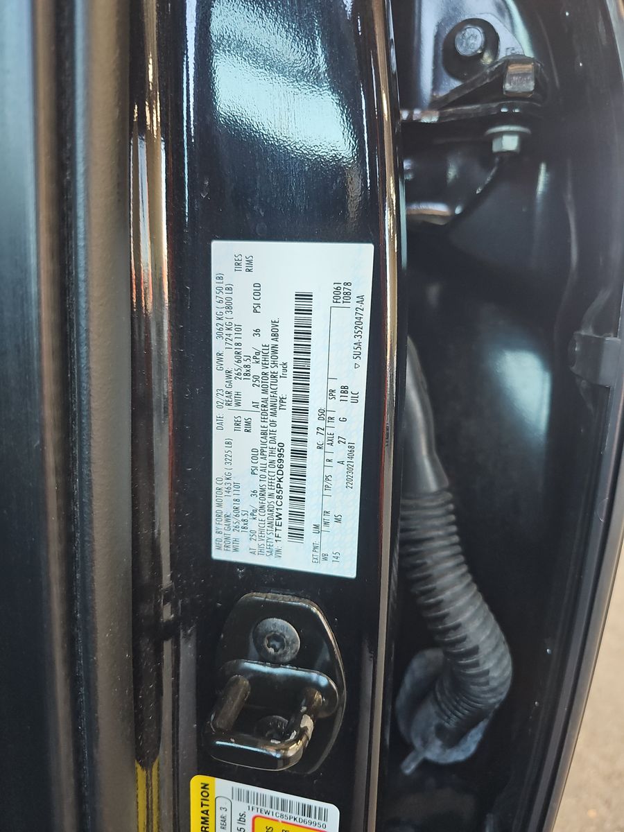 2023 Ford F-150 XLT RWD