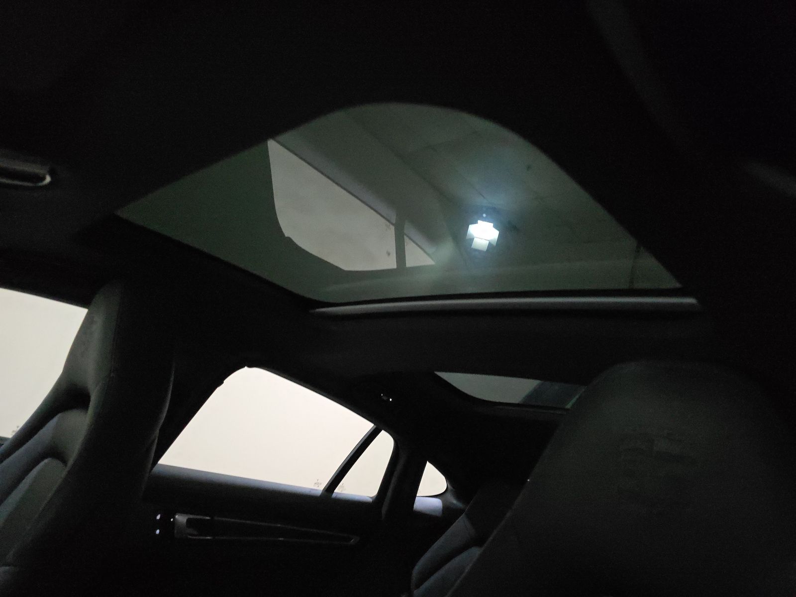 2023 Porsche Panamera 4 E-Hybrid Platinum Edition AWD