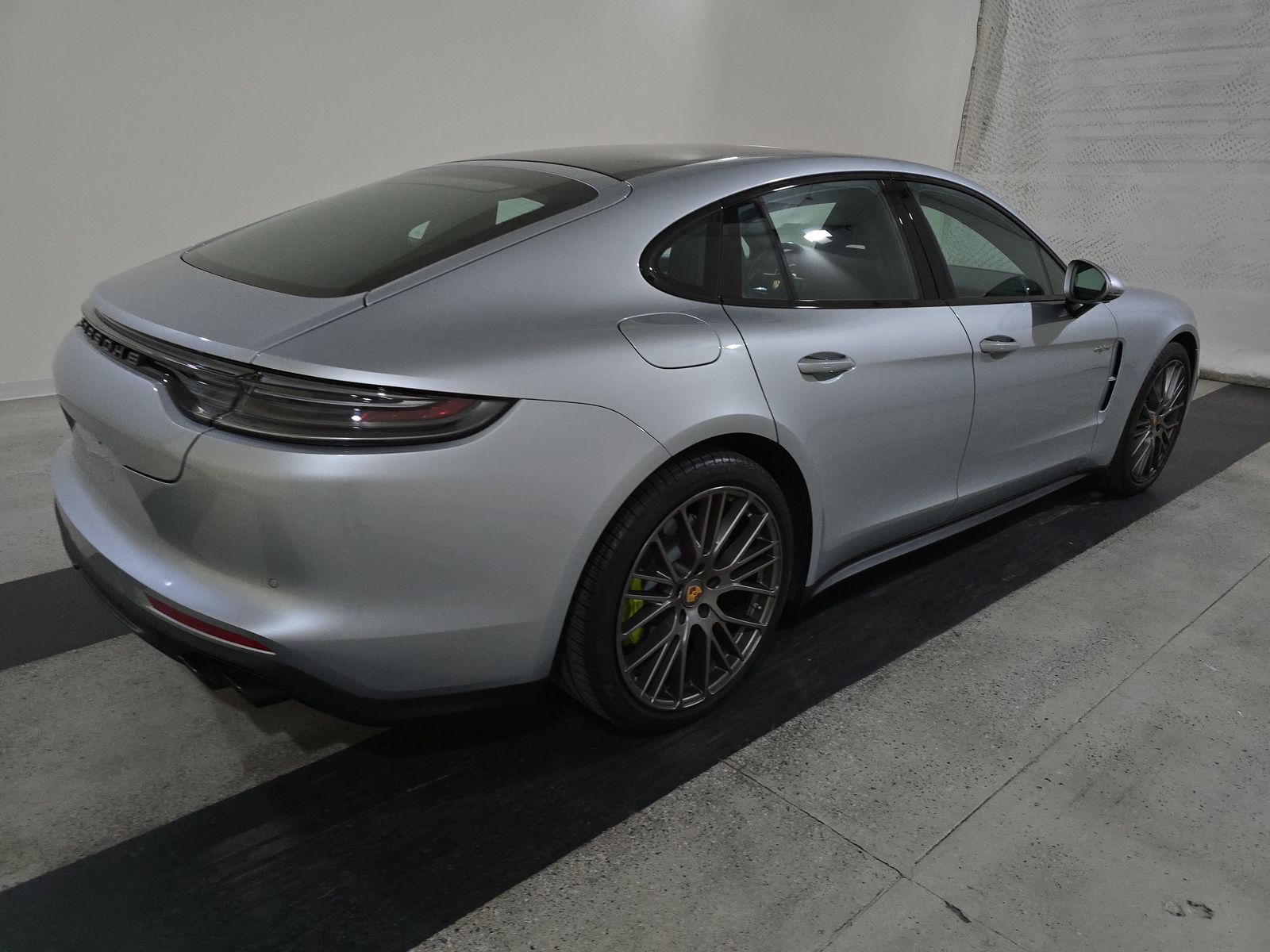 2023 Porsche Panamera 4 E-Hybrid Platinum Edition AWD