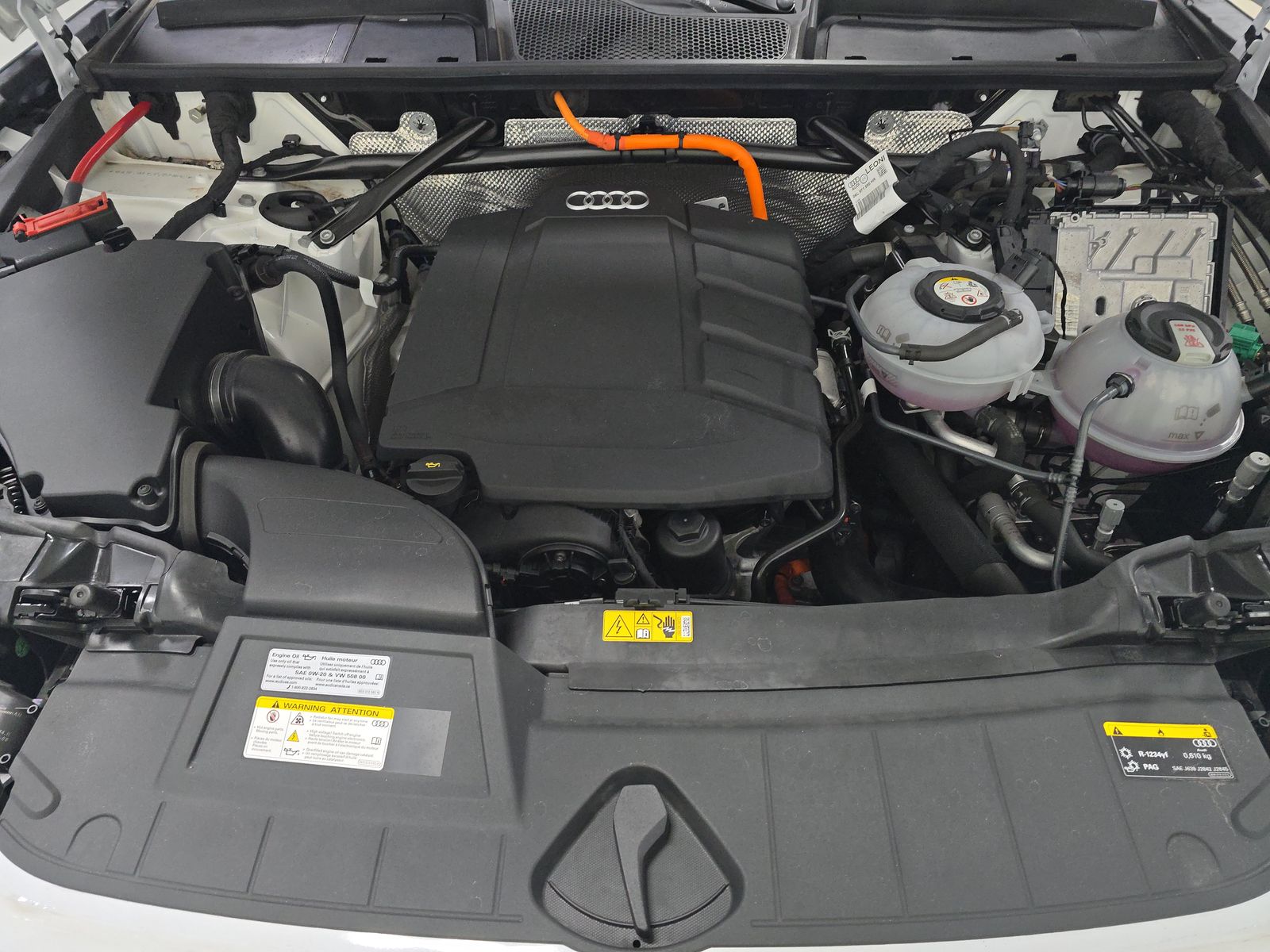 2023 Audi Q5 e Plug-In Hybrid S line Premium Plus AWD