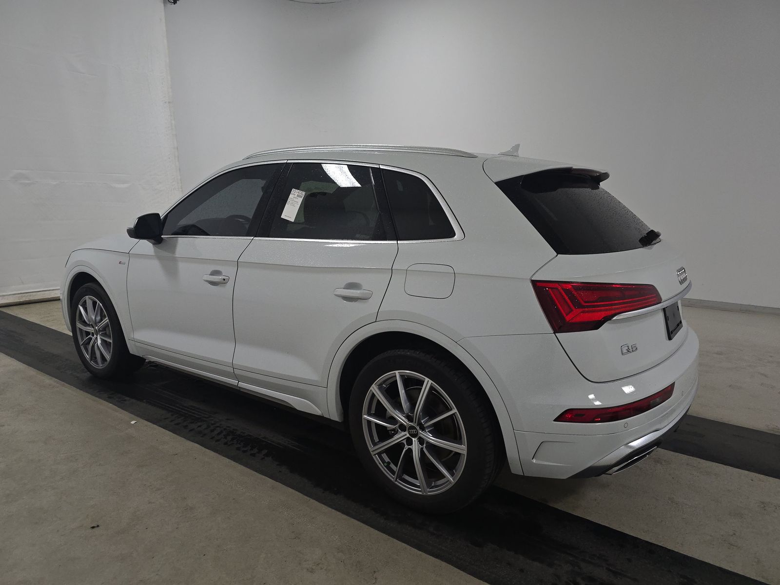 2023 Audi Q5 e Plug-In Hybrid S line Premium Plus AWD