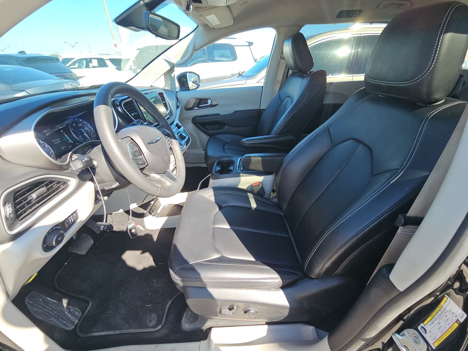 2024 Chrysler Pacifica Touring L FWD