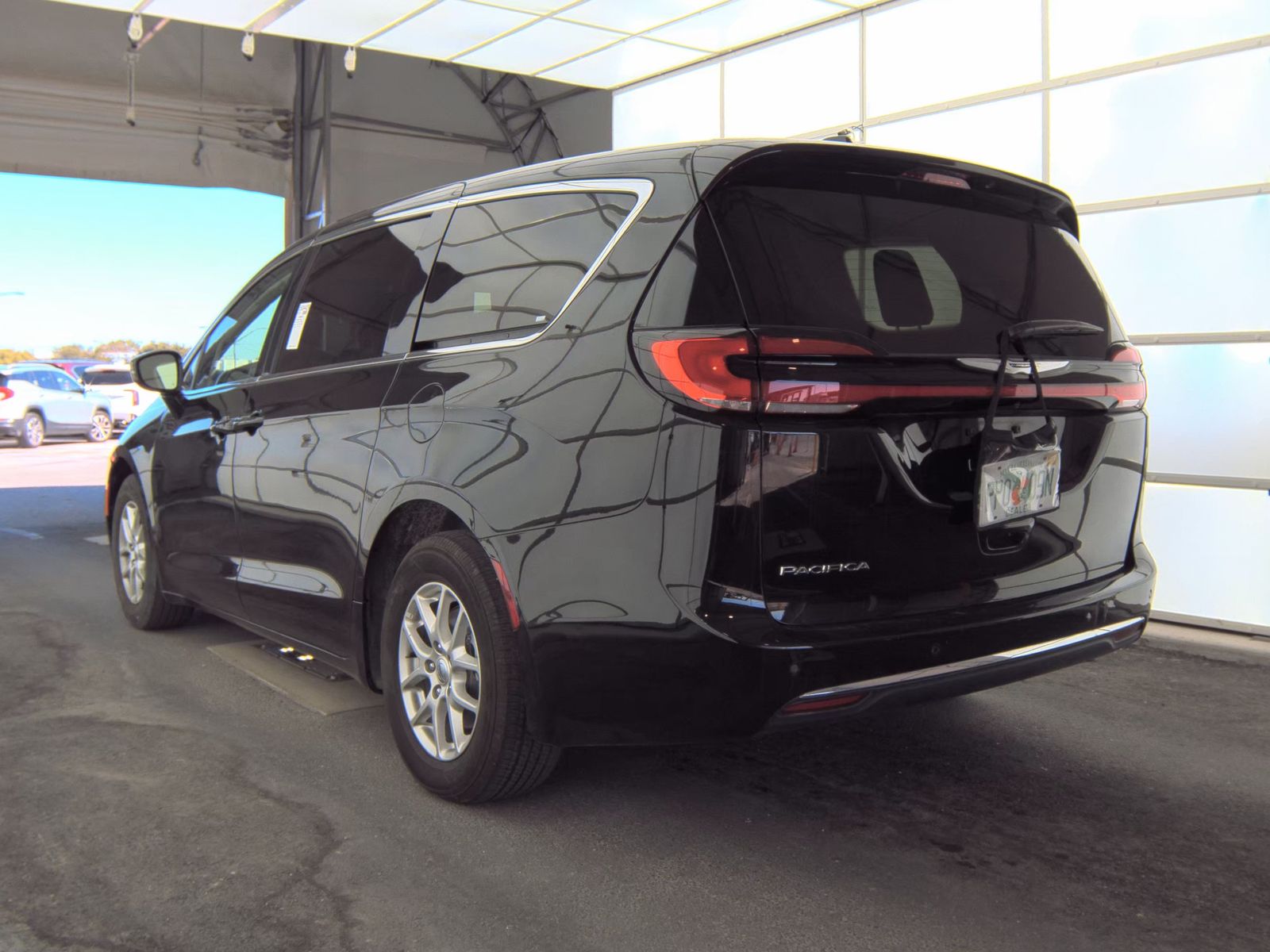2024 Chrysler Pacifica Touring L FWD
