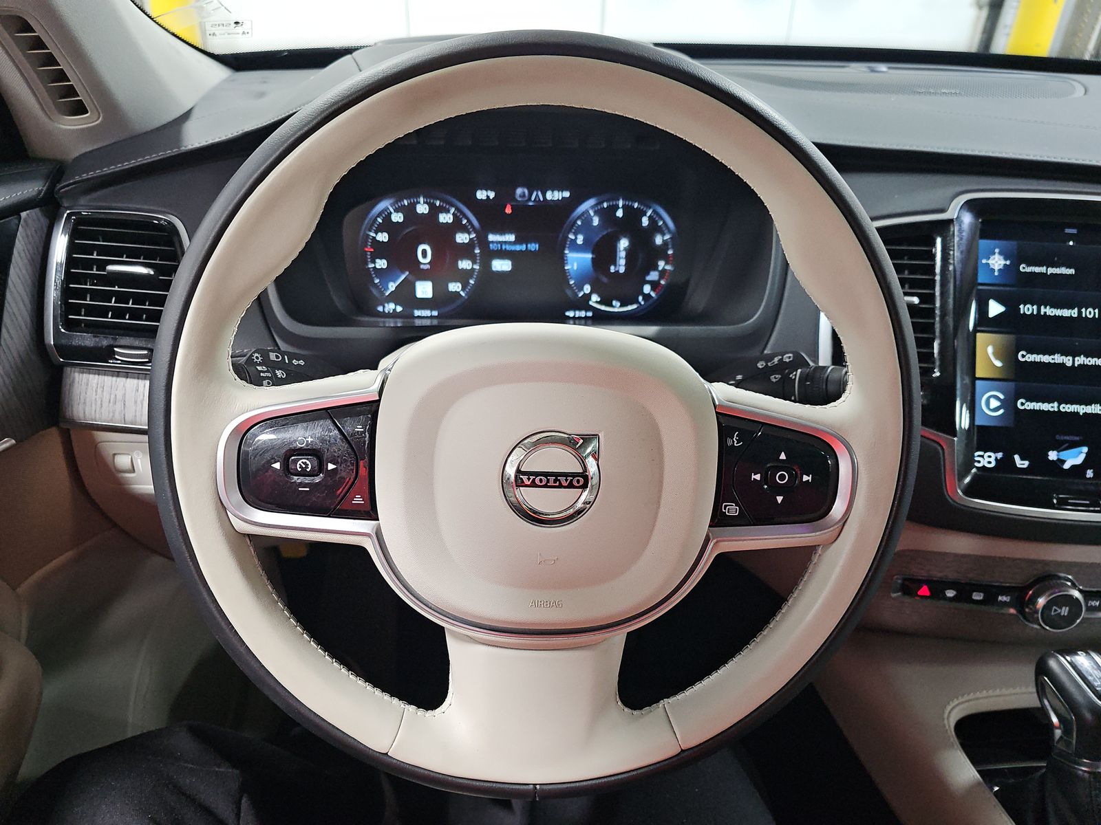 2022 Volvo XC90 T6 Inscription AWD