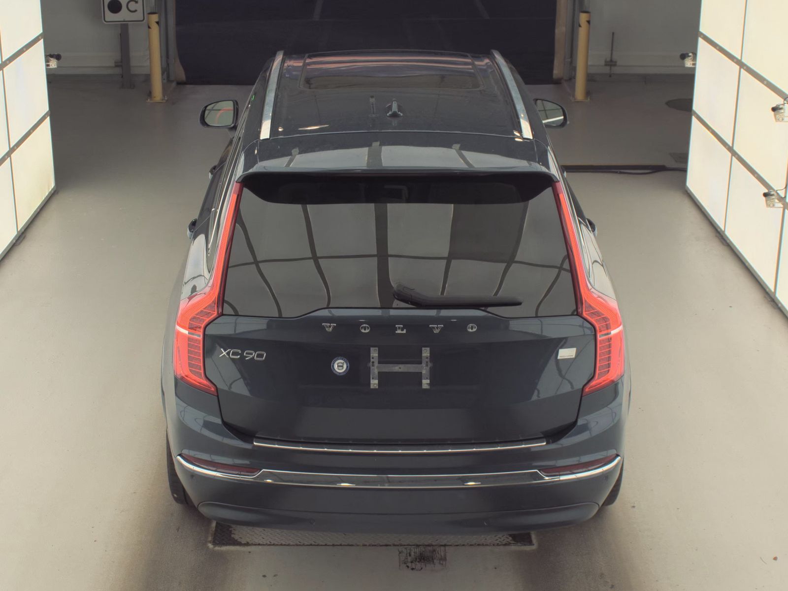 2024 Volvo XC90 Recharge T8 Plus AWD